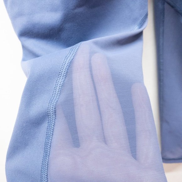 Victoria's Secret L Knockout Legging Capri Purple - Picture 4 of 7